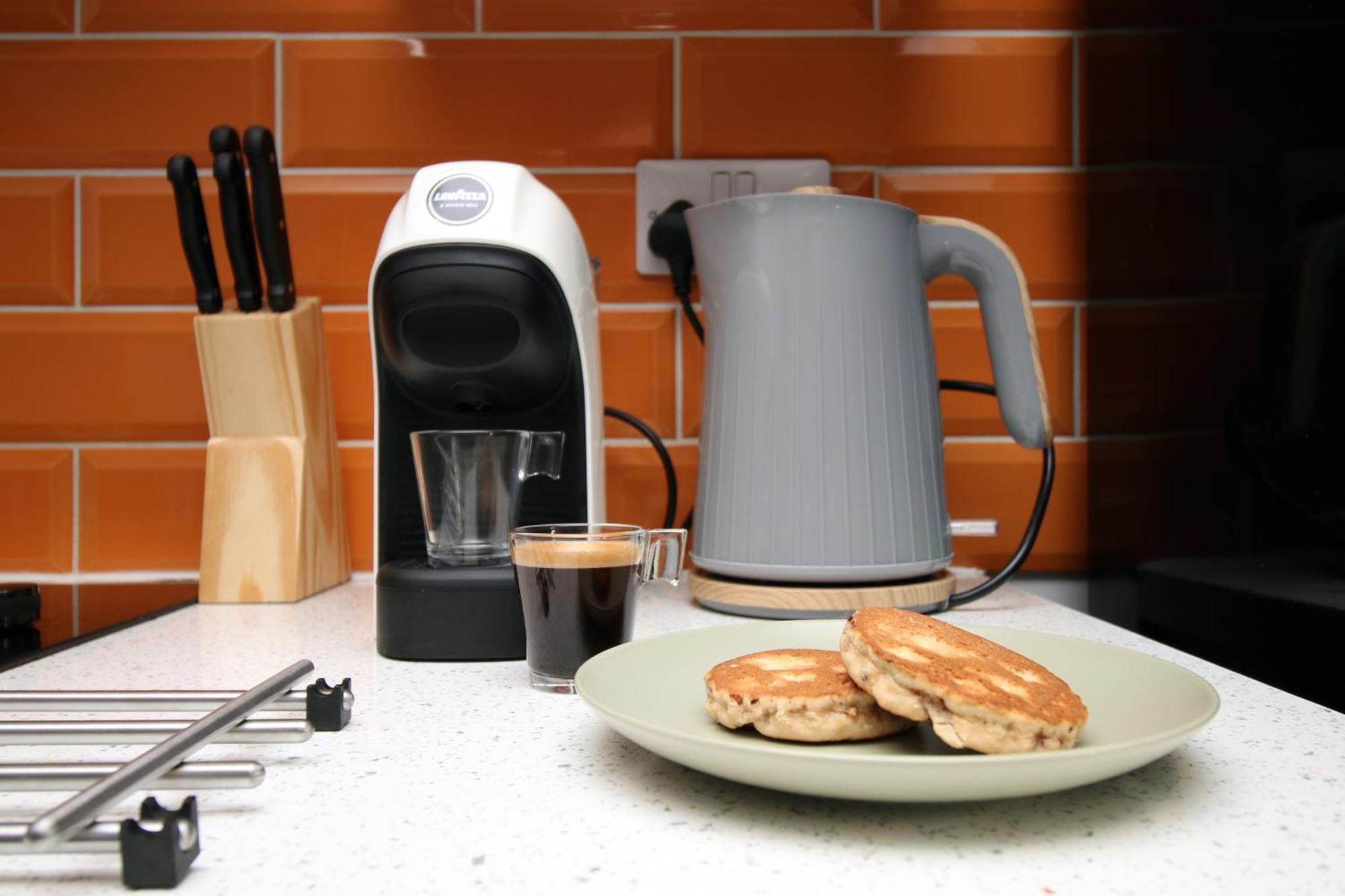 Fully Equipped Kitchen, Parking, City Centre Swansea Eksteriør billede