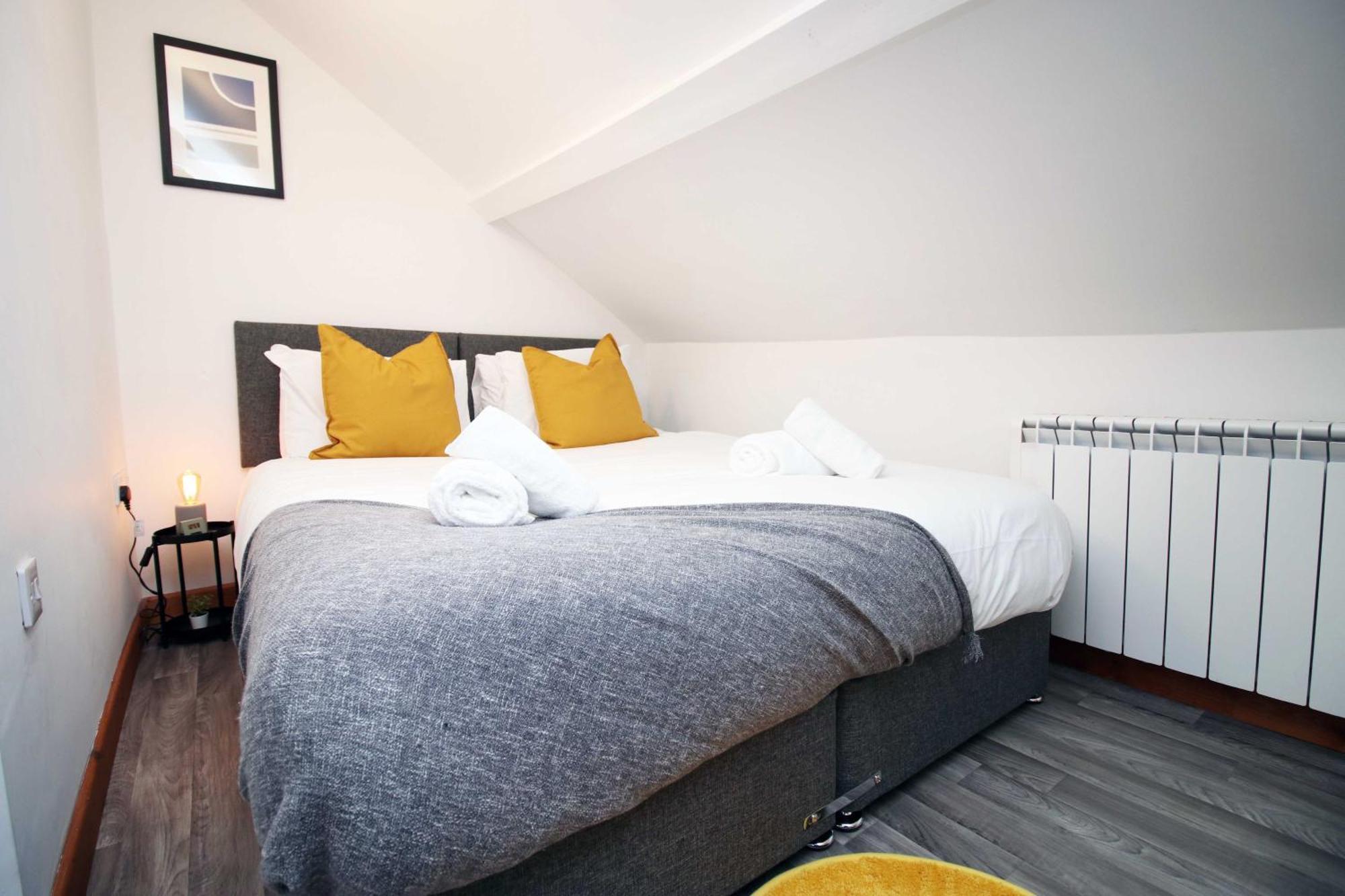 Fully Equipped Kitchen, Parking, City Centre Swansea Eksteriør billede