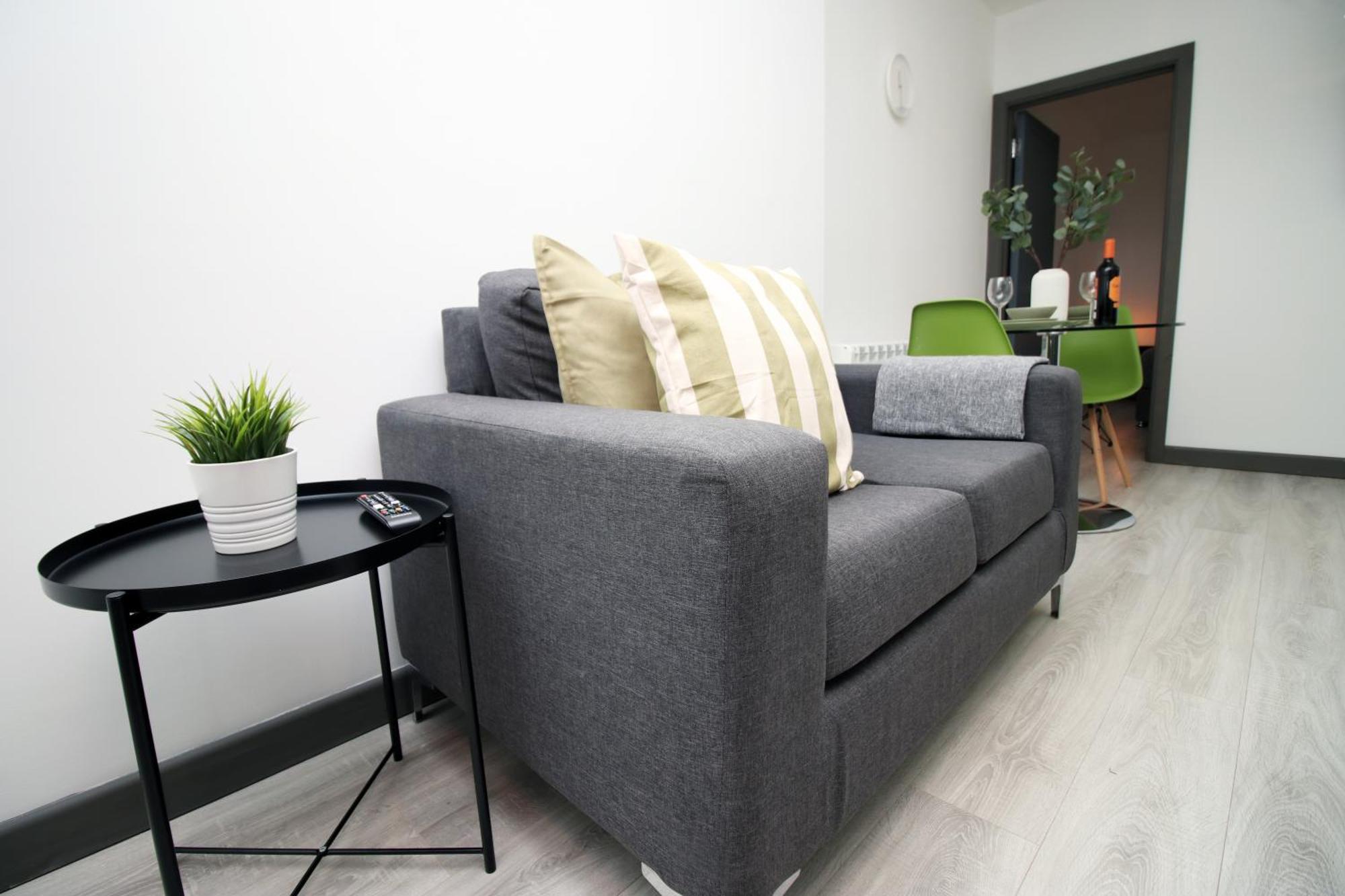 Fully Equipped Kitchen, Parking, City Centre Swansea Eksteriør billede