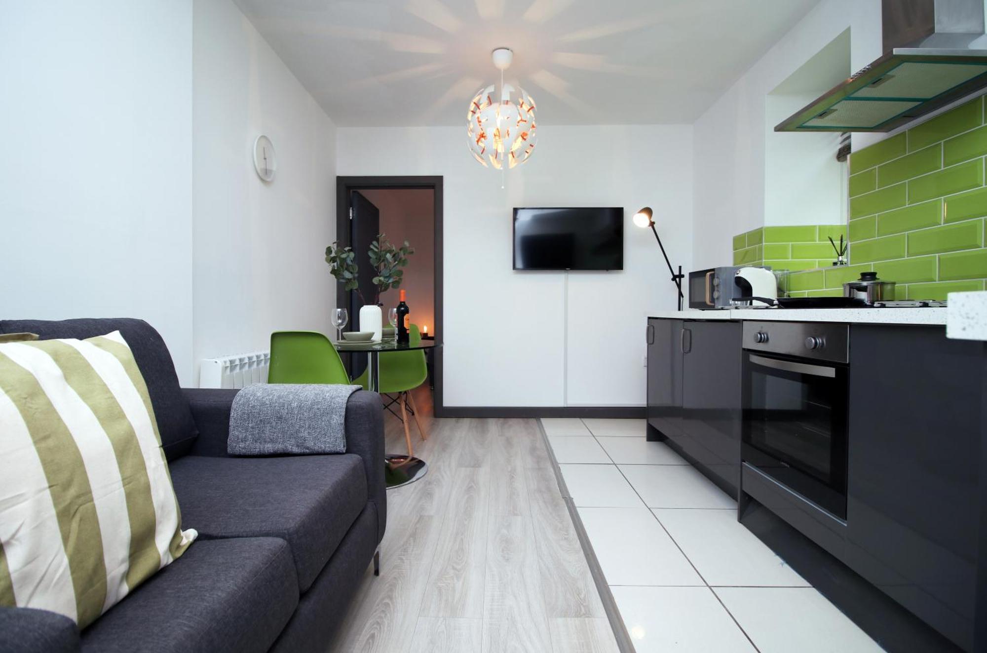 Fully Equipped Kitchen, Parking, City Centre Swansea Eksteriør billede