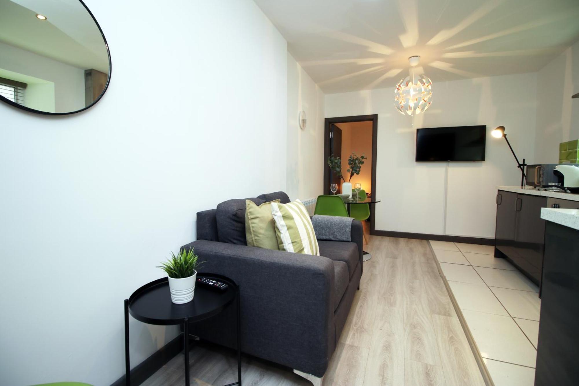 Fully Equipped Kitchen, Parking, City Centre Swansea Eksteriør billede