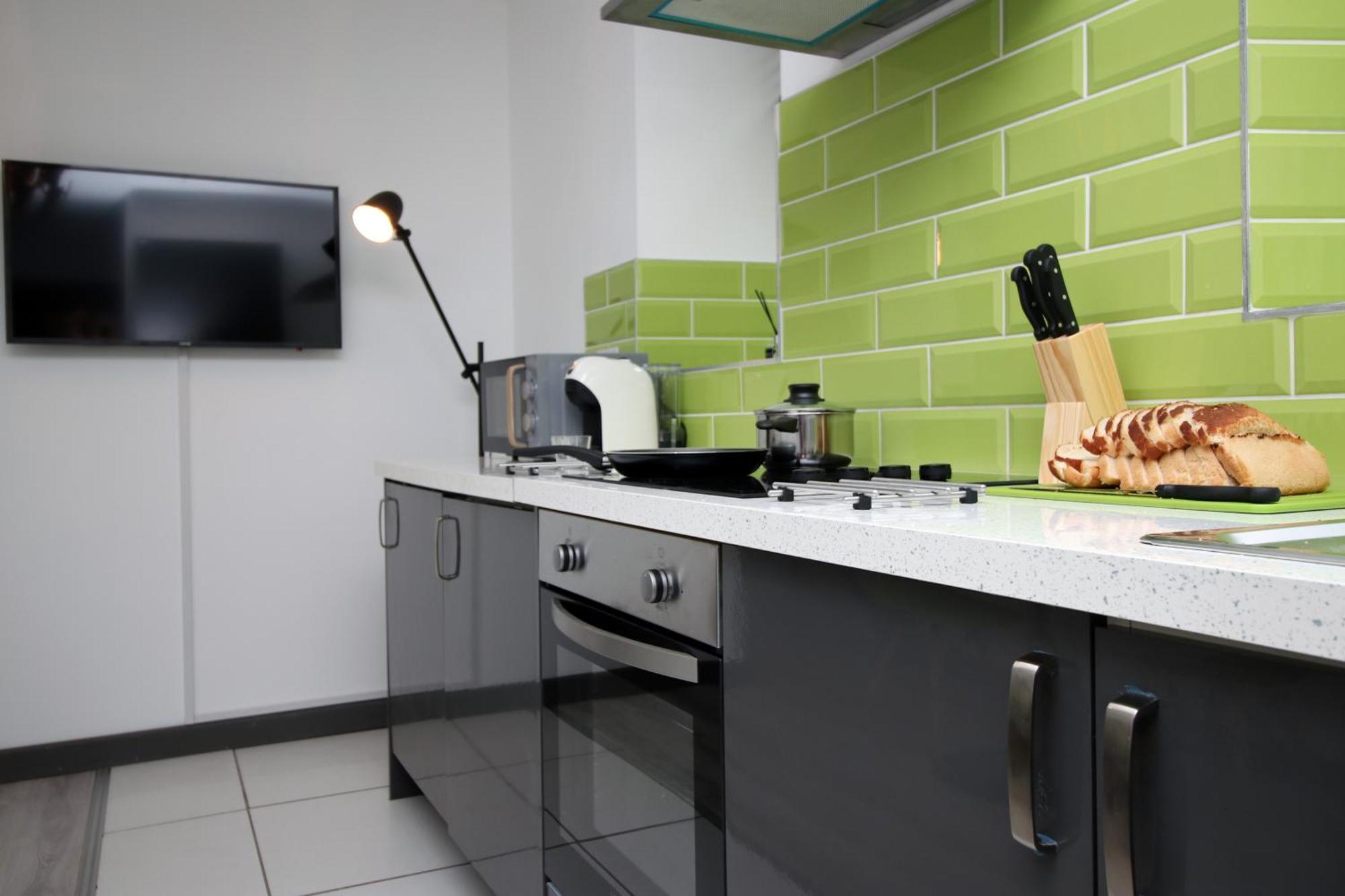 Fully Equipped Kitchen, Parking, City Centre Swansea Eksteriør billede