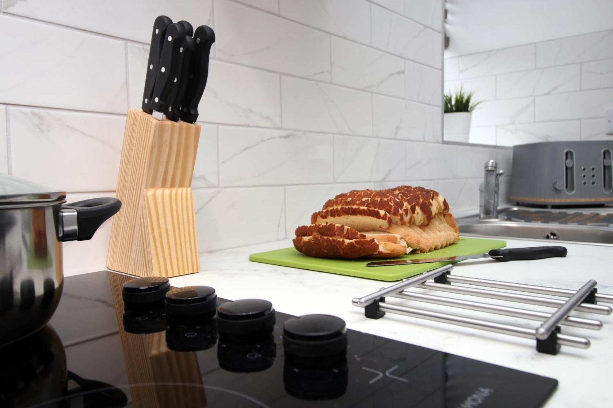 Fully Equipped Kitchen, Parking, City Centre Swansea Eksteriør billede