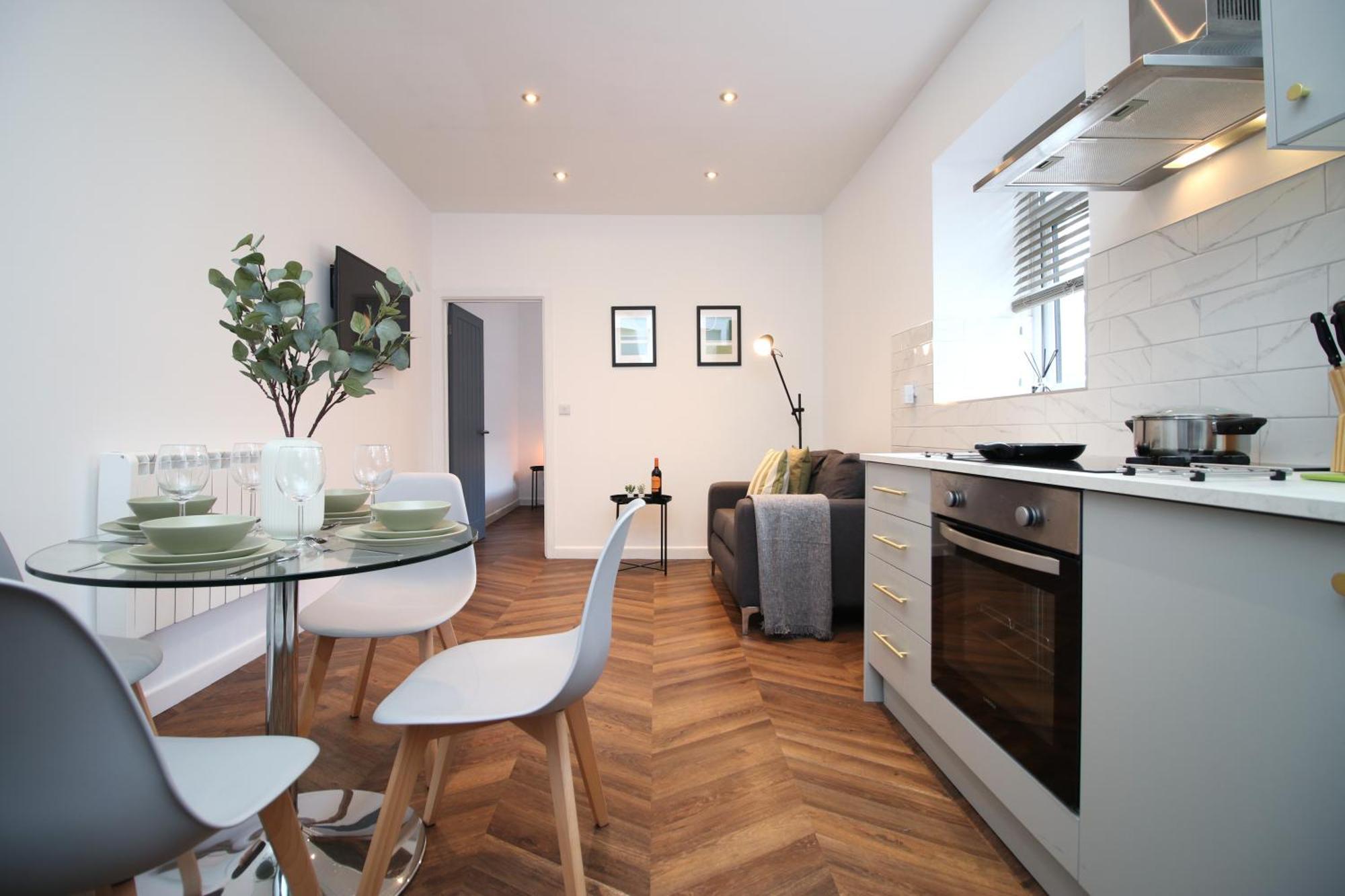Fully Equipped Kitchen, Parking, City Centre Swansea Eksteriør billede