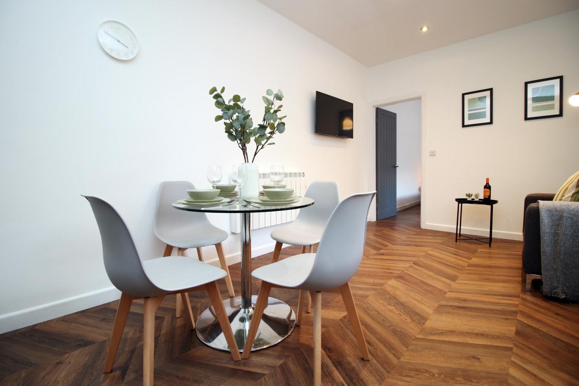 Fully Equipped Kitchen, Parking, City Centre Swansea Eksteriør billede