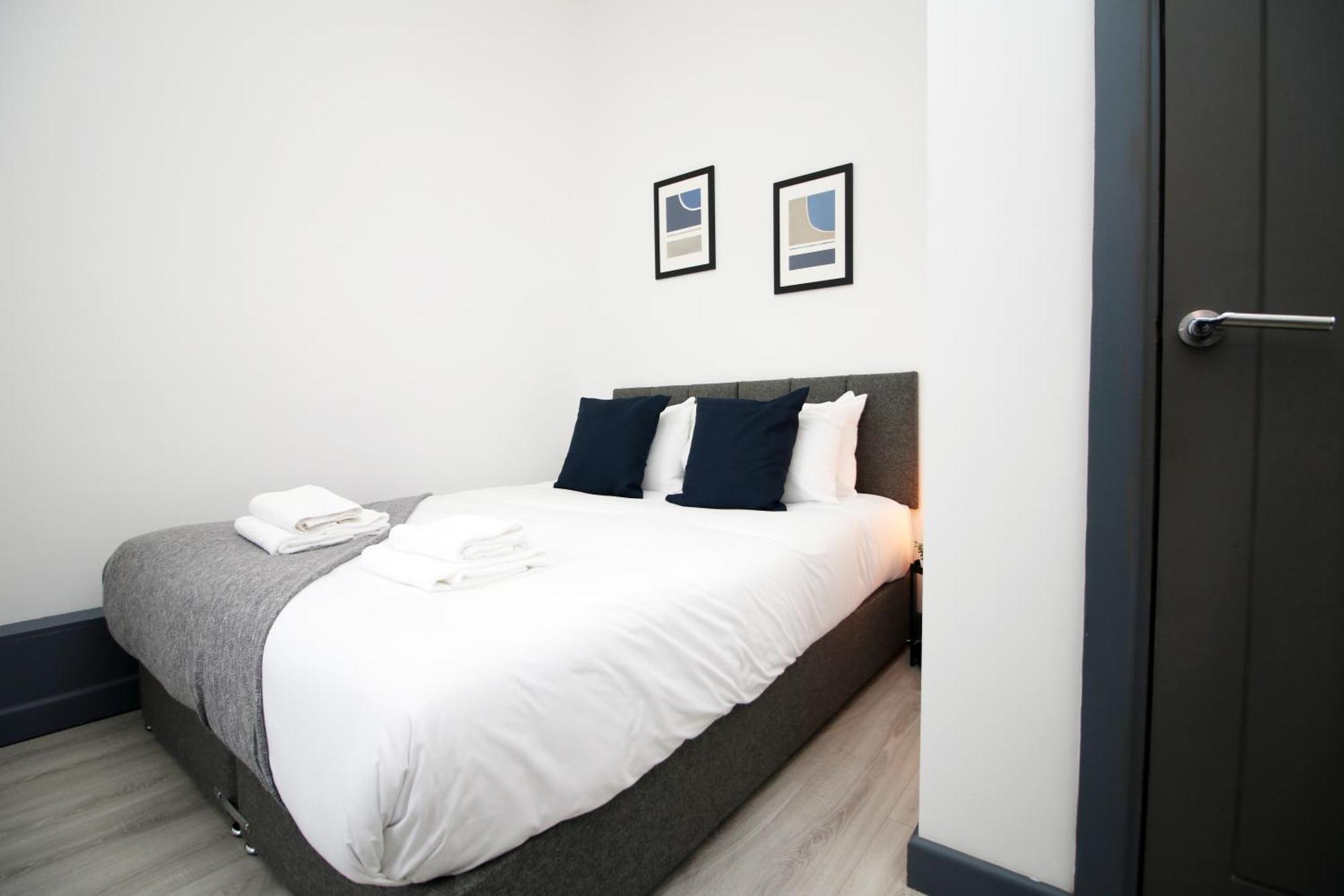 Fully Equipped Kitchen, Parking, City Centre Swansea Eksteriør billede