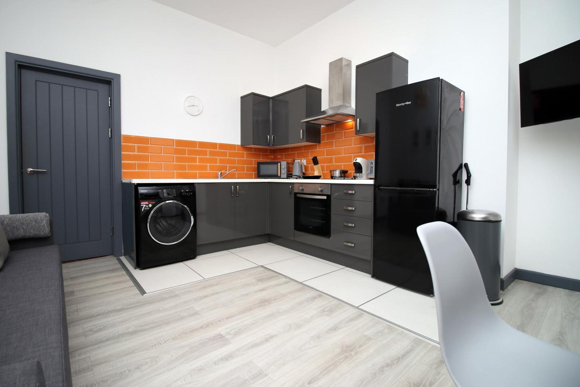 Fully Equipped Kitchen, Parking, City Centre Swansea Eksteriør billede