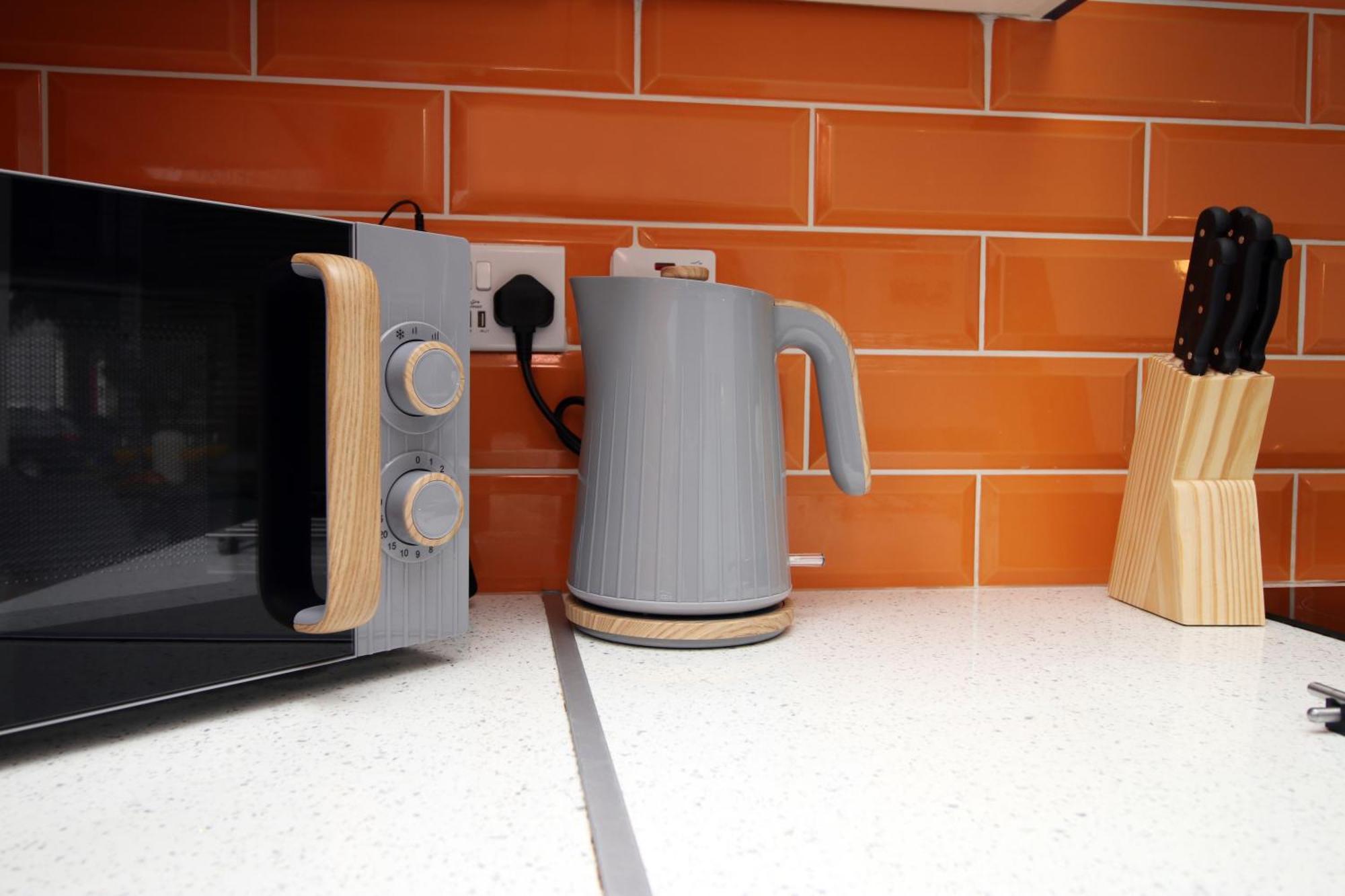 Fully Equipped Kitchen, Parking, City Centre Swansea Eksteriør billede
