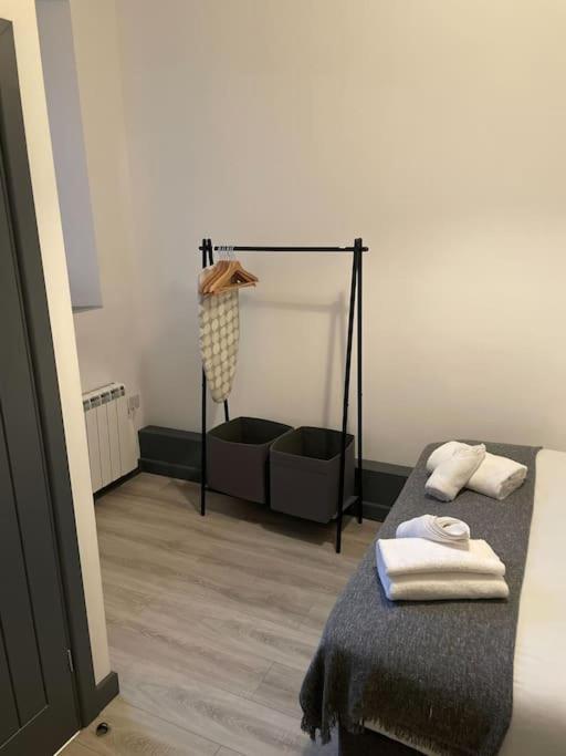 Fully Equipped Kitchen, Parking, City Centre Swansea Eksteriør billede